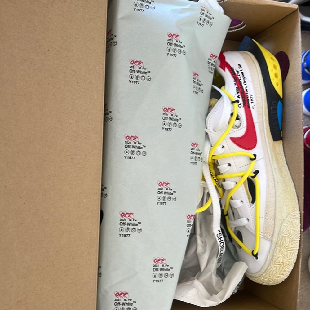 Nike Blazer Low ‘77 University Red Off-White